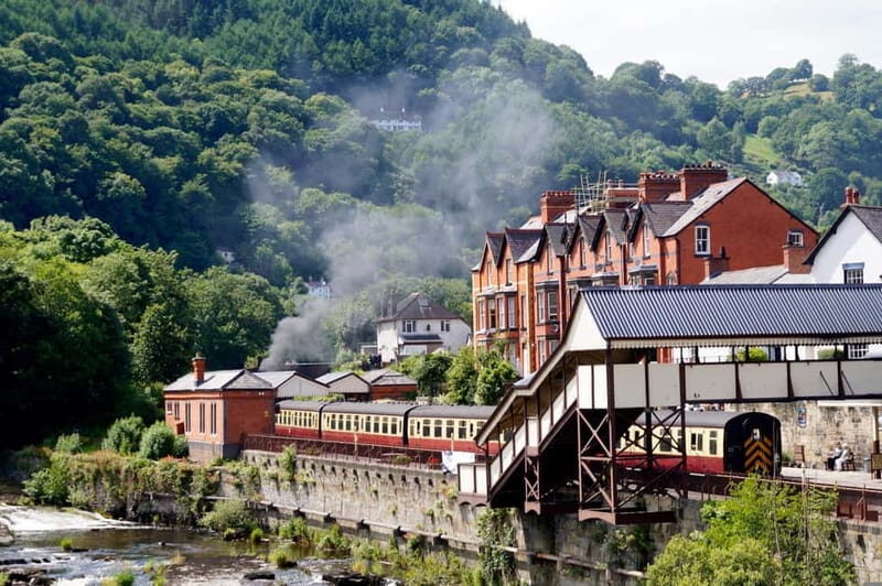 North Wales' Coast: Online Trip Travelguide Anglesey/Wrexham - The Sum Up