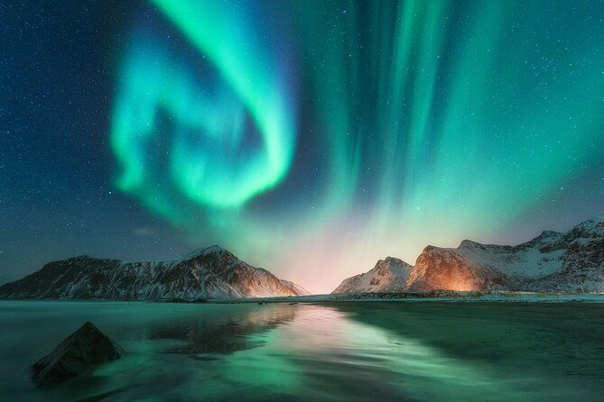 northern-light-hunt-in-tromso-wifi-included