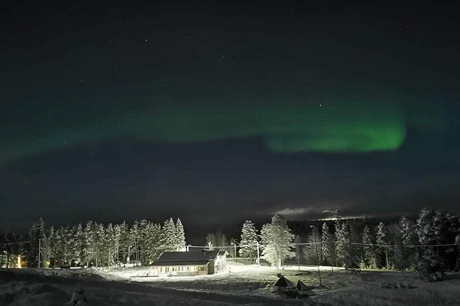 northern-lights-aurora-from-kemi-with-pickup