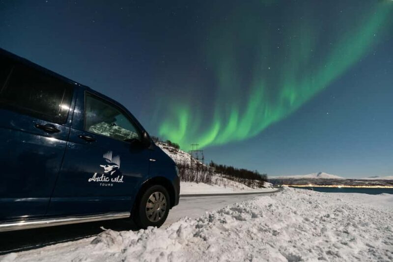 Northern Lights Chase by Minivan with Meal & Photos - Key Points