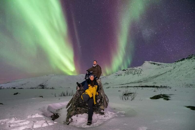 Northern Lights Chase by Minivan with Meal & Photos - What’s Included & What to Bring