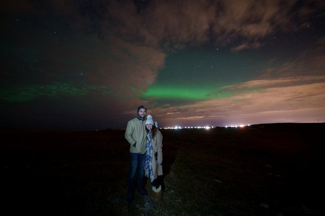 northern-lights-hunt-and-jeep-tour-with-a-photographer