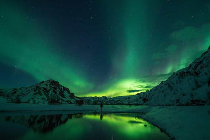 northern-lights-hunt-private-tour