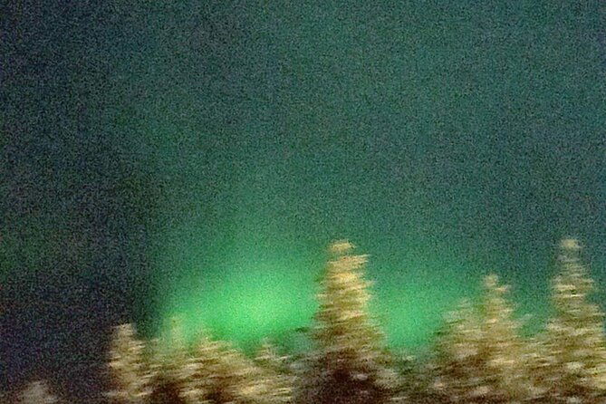 northern-lights-hunting-in-rovaniemi-finland