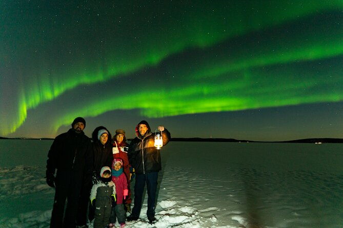 northern-lights-hunting-photo-tour-with-guarantee