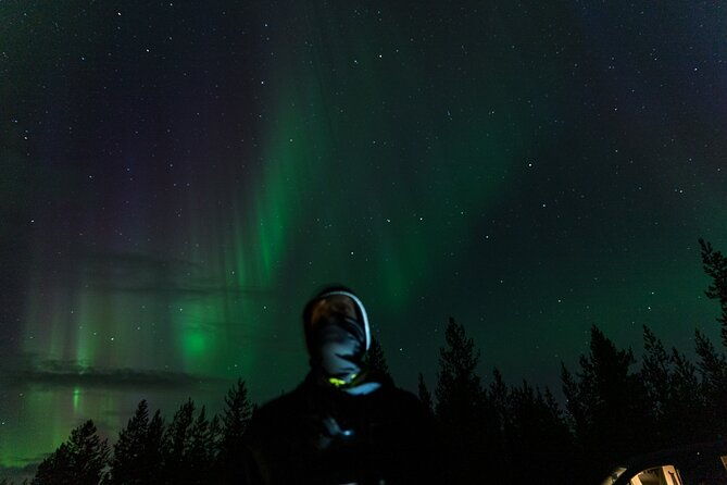 northern-lights-hunting-photo-tour-with-guarantee