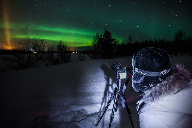 northern-lights-hunting-photography-tour-in-levi