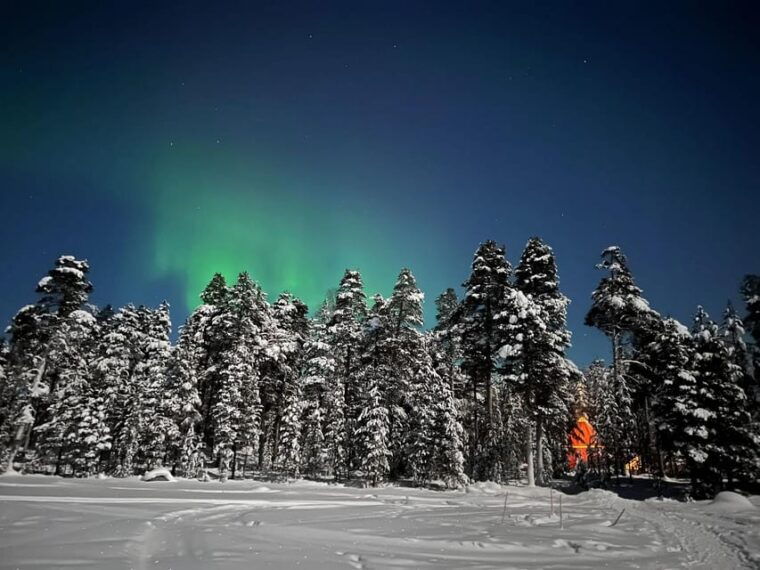 northern-lights-hunting-with-aurora-workshop
