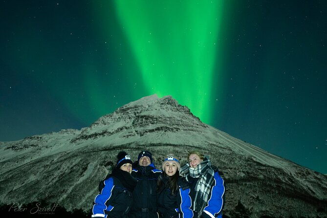 northern-lights-minibus-chase