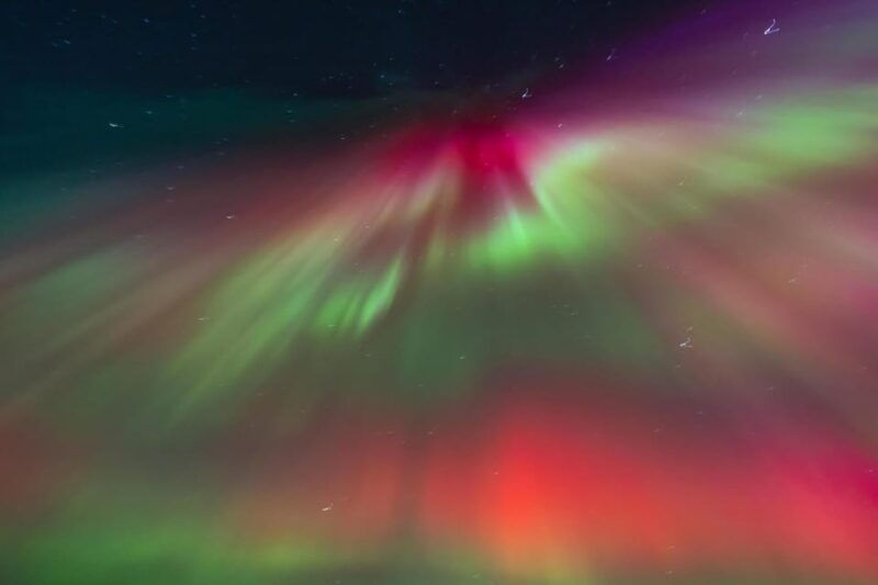 northern-lights-off-road-truck-photos-hot-cocoa-pastries