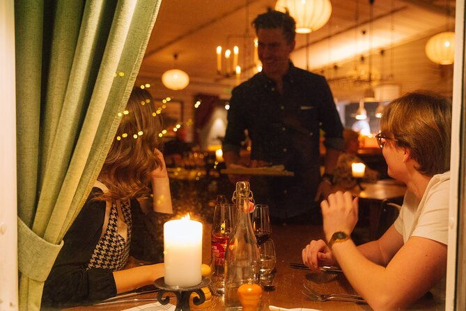 northern-lights-photo-expedition-dinner-included-from-abisko