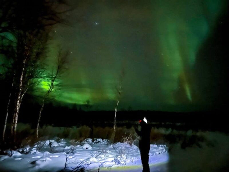 northern-lights-private-tour-rovaniemi