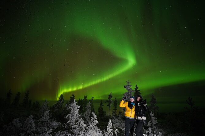 northern-lights-rovaniemi-unlimited-chase