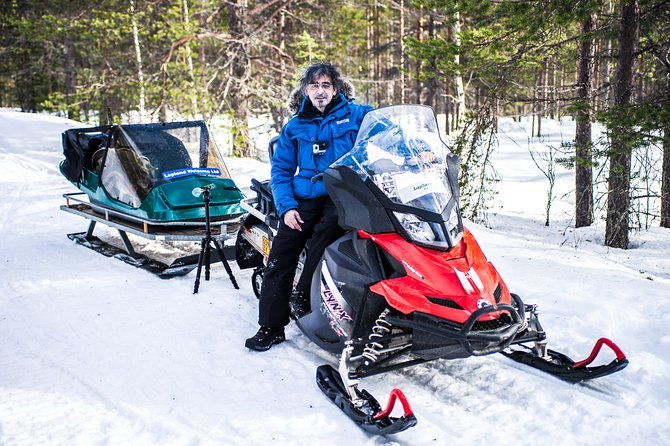 northern-lights-snowmobile-sleigh-ride