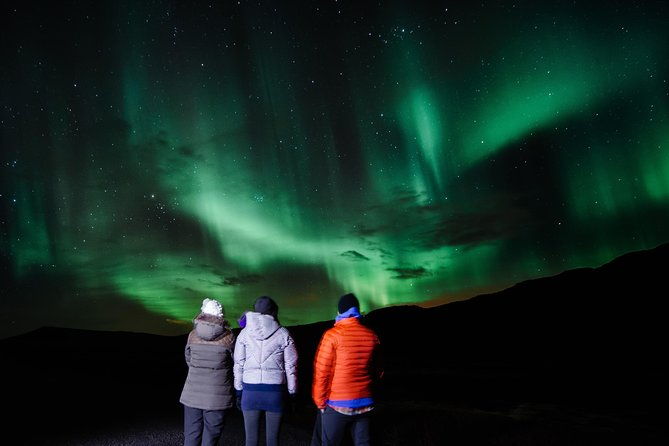 northern-lights-tour-from-reykjavik-in-a-super-jeep