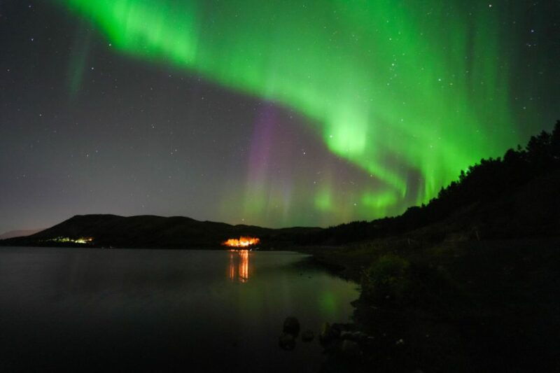 northern-lights-tour-from-reykjavik-with-photography