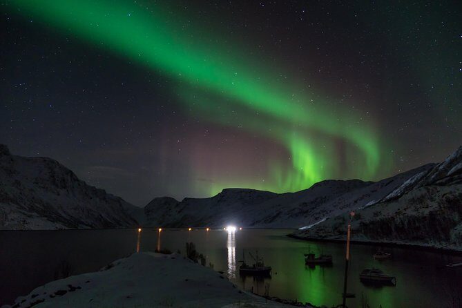 Northern Lights tour with Alta Adventure - Transportation and Group Size