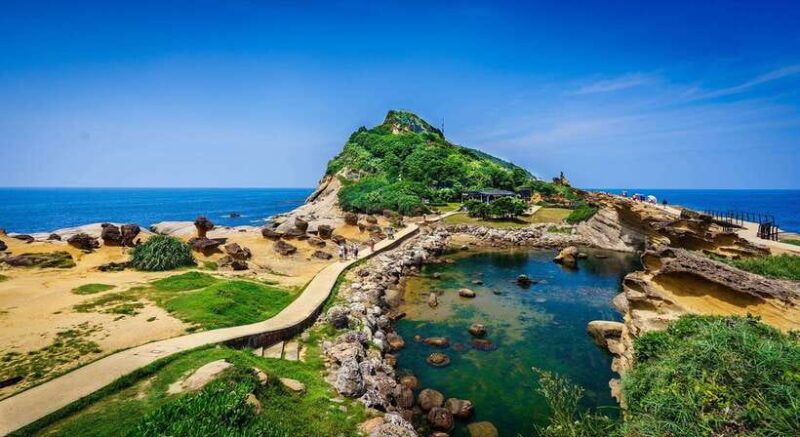 northern-taiwan-private-adventure-yehliu-jiufen-pingxi