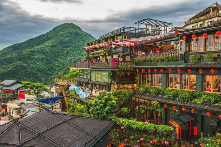 northern-taiwan-private-adventure-yehliu-jiufen-pingxi
