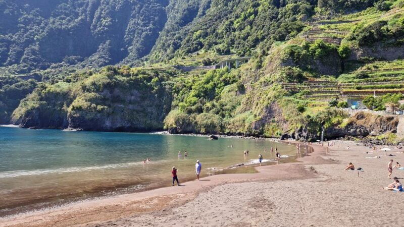 northwests-50-shades-of-green-rock-pools-waterfalls-tour