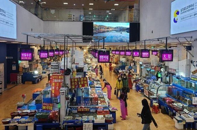 Noryangjin Seafood and Han River Chill - Authentic Experiences, Not Tourist Traps