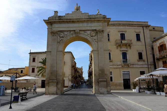 noto-walking-tour