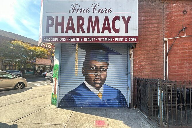notorious-walking-tour-biggie-smalls-life-legacy-in-brooklyn