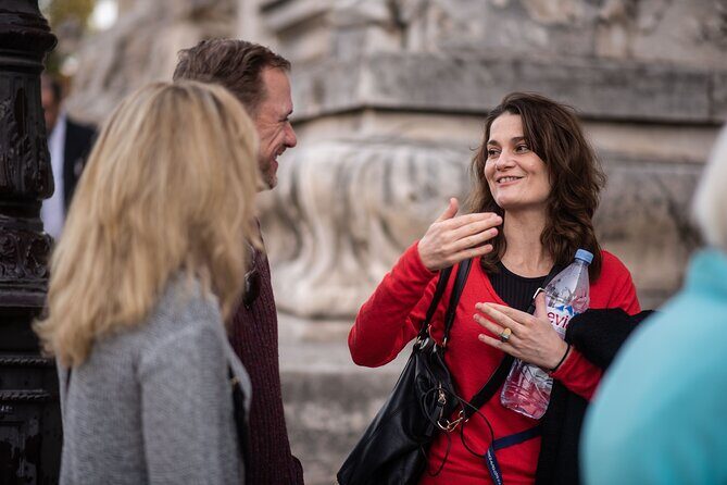 Notre Dame and Sainte Chapelle Private Tour - Authentic Experiences and Personal Touches