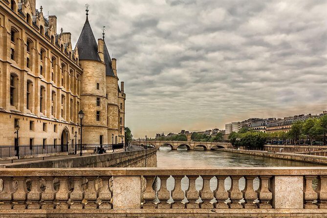 Notre Dame and Sainte Chapelle Private Tour - Who Will Love This Tour?