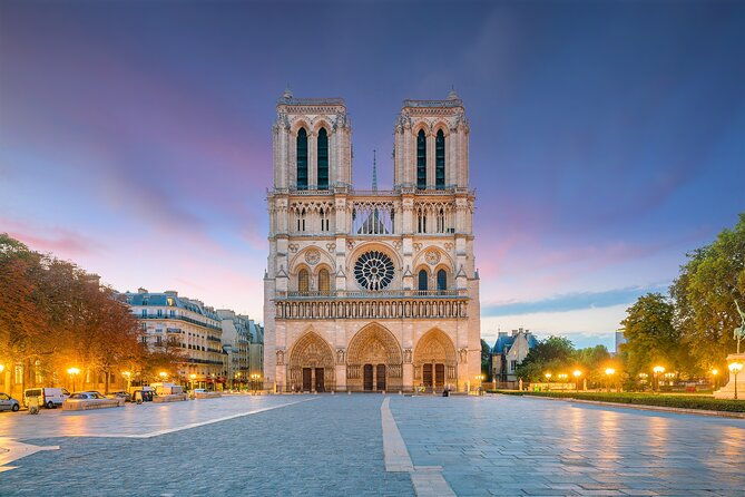 notre-dame-cathedral-exterior-historic-guided-tour