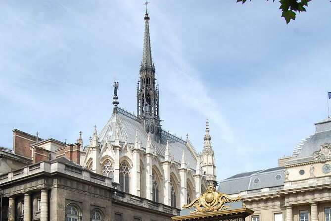 notre-dame-cathedral-exterior-sainte-chapelle-tour
