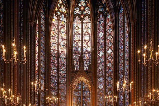 notre-dame-cathedral-outside-tour-sainte-chapelle-ticket