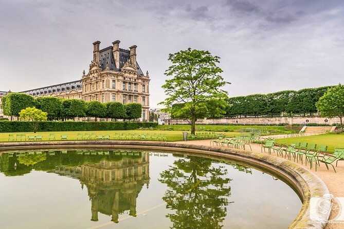 notre-dame-exterior-and-city-center-of-paris-with-local-guide