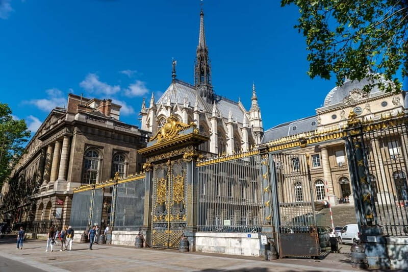 Notre Dame Reserved Access & Cité Island Guided Tour - Inside Notre-Dame: Reserved Access to a Reborn Landmark