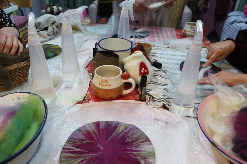 Nottingham: Felting Workshop - Nottingham: Felting Workshop – A Creative Journey Guided by the Senses