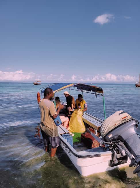 Nungwi: Dolphins,snokerlling &/or sunset cruising tour - FAQ