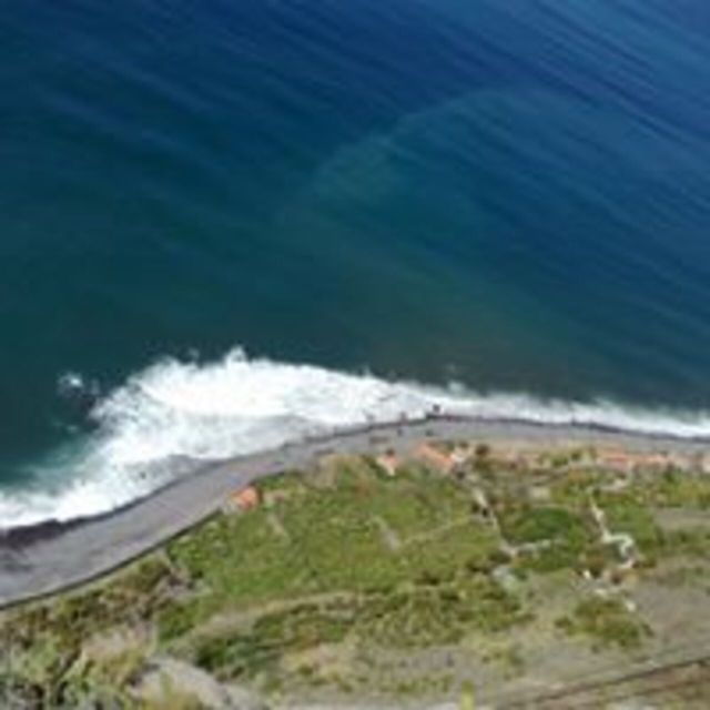 nuns-valley-sky-walk-private-vip-wrangler-tour-4x4