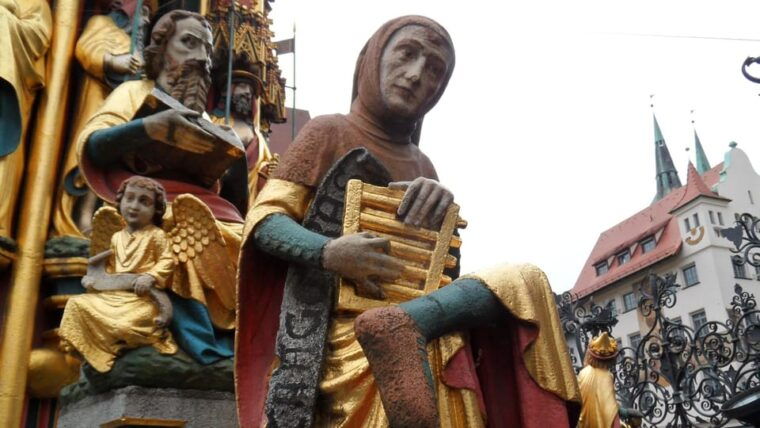 nuremberg-guided-old-town-discovery-walk-for-families