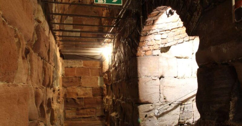 nuremberg-tunnels-and-secret-passages-in-the-city-wall-tour