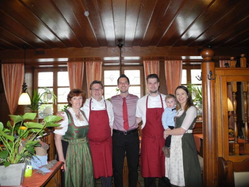 nurnberg-city-tour-with-traditional-dinner-beer