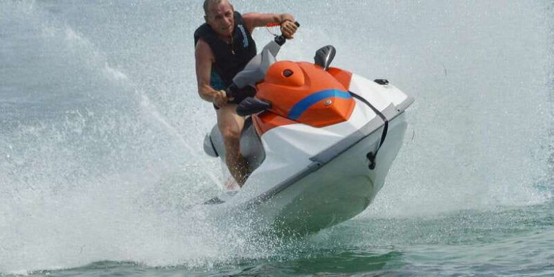 nusa-dua-self-drive-jet-ski-experience