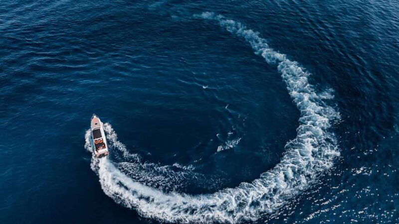 nusa-dua-sunset-luxury-yacht-coral-fishing-excursion