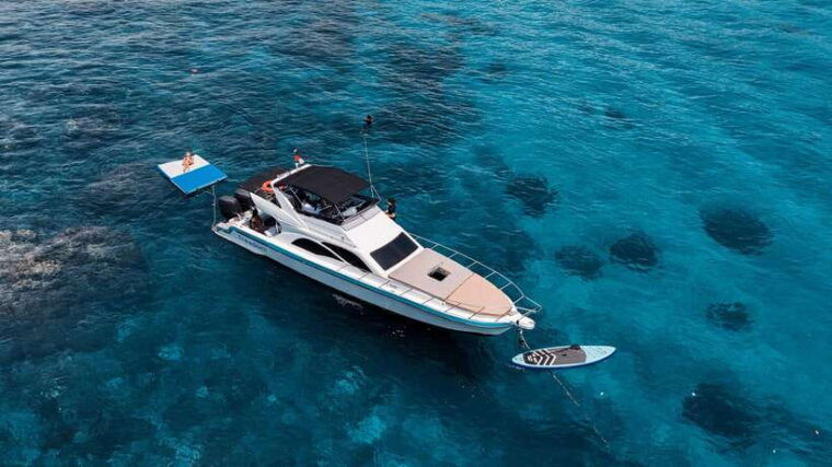 nusa-dua-sunset-luxury-yacht-coral-fishing-excursion