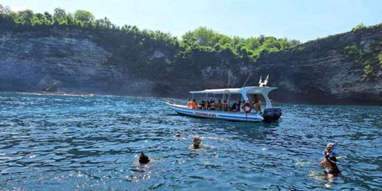 nusa-penida-package-2d1n-snorkeling-and-tour-island