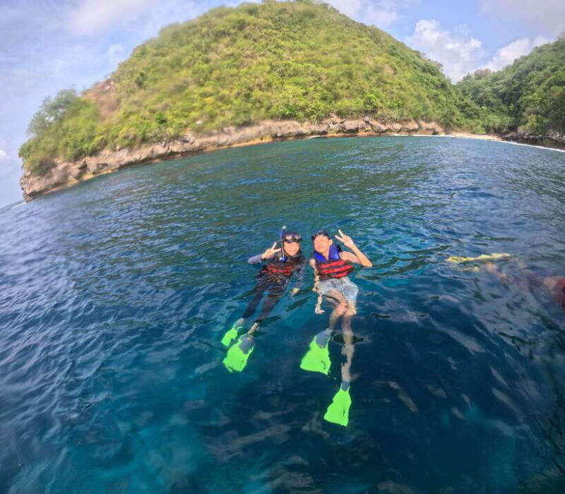 nusa-penida-snorkeling-and-island-tour-with-lunch