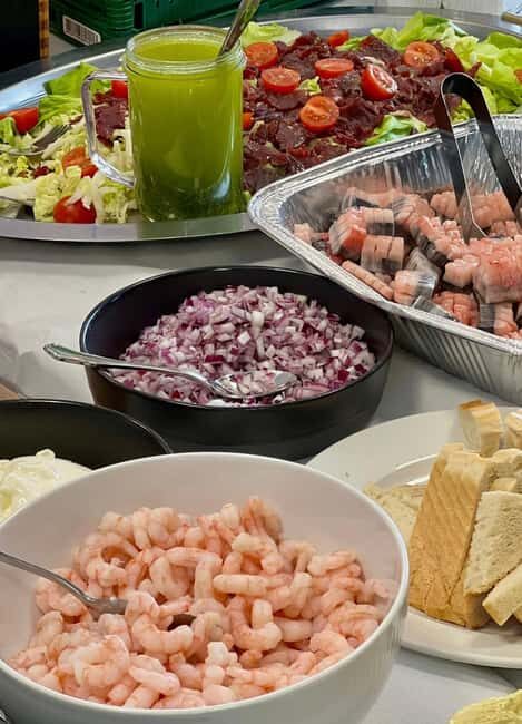 Nuuk: Greenlandic Beers, Burgers and Samplers Tasting Tour - An In-Depth Look at the Nuuk Beers, Burgers and Samplers Tour