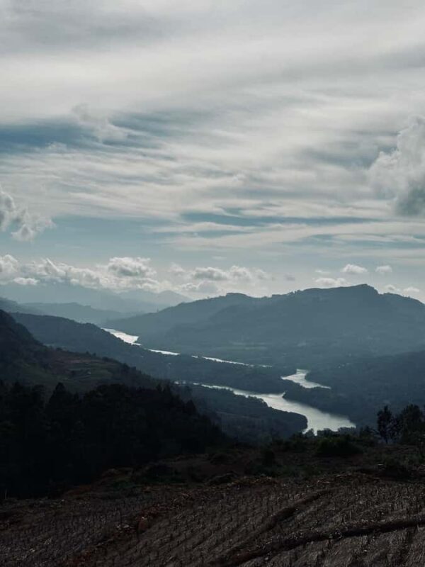Nuwara Eliya: Premium Tea & Waterfall Tour - Private SUV - Key Points