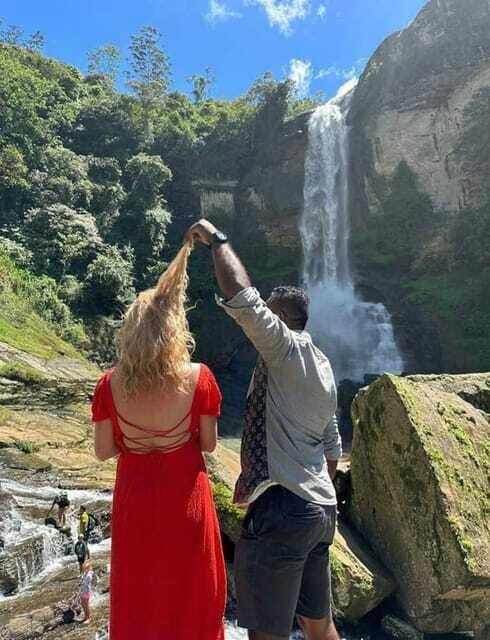 Nuwara Eliya Tour with Ramboda Waterfall, Ambuluwawa Tower - FAQ