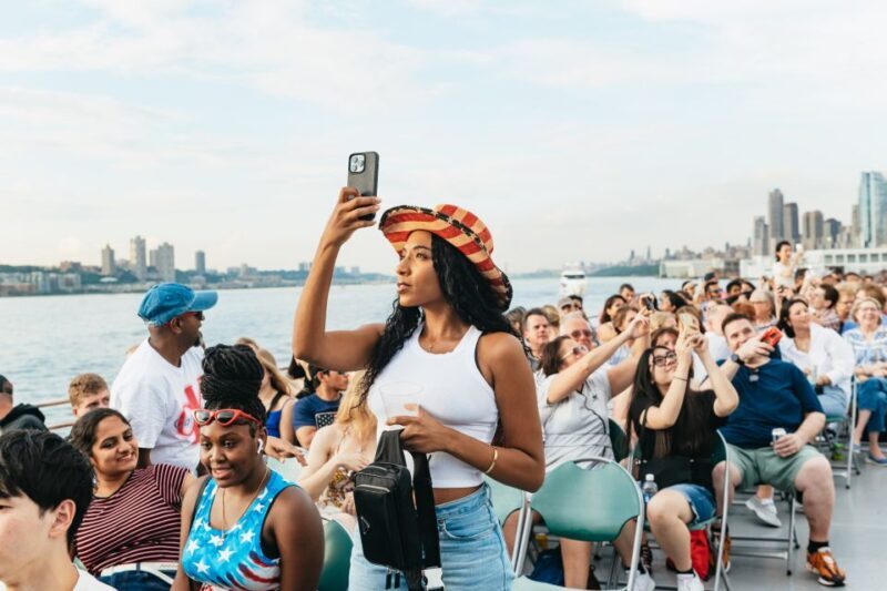 NYC: 4th of July Fireworks Party Cruise with Buffet & Drinks - What Travelers Are Saying