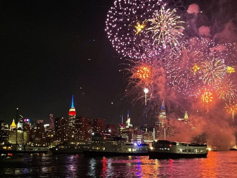 nyc-4th-of-july-fireworks-tall-ship-cruise-with-bbq-dinner